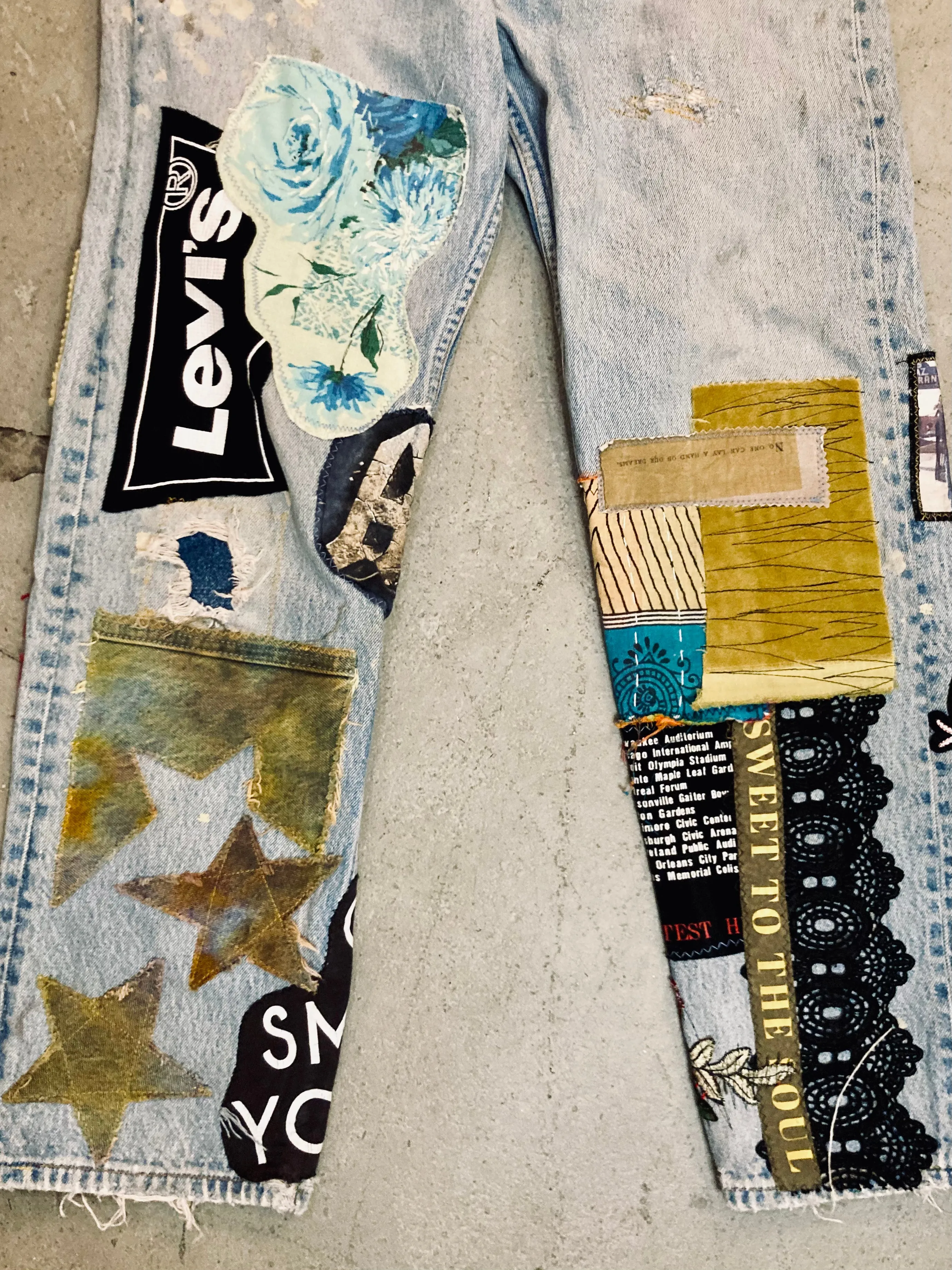 002 Frenzy Jeans