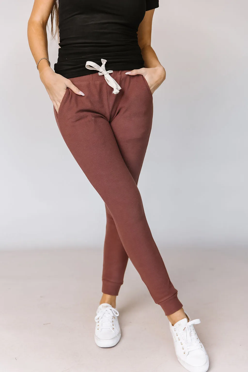 Ampersand Avenue [&] - Performance Fleece Jogger - Mahogany [S   XXL ONLY]