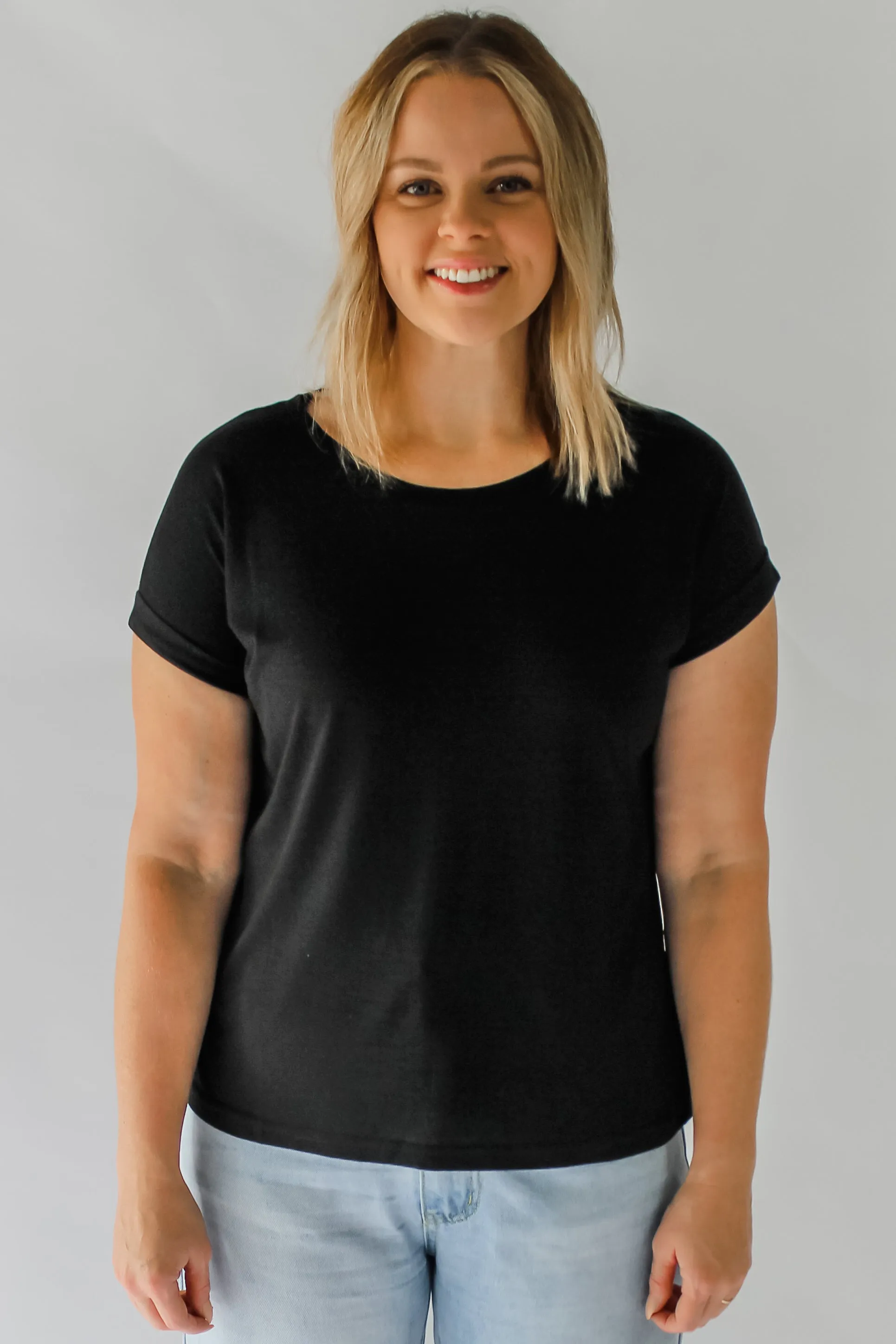 BASIC LOUNGEWEAR TEE - BLACK