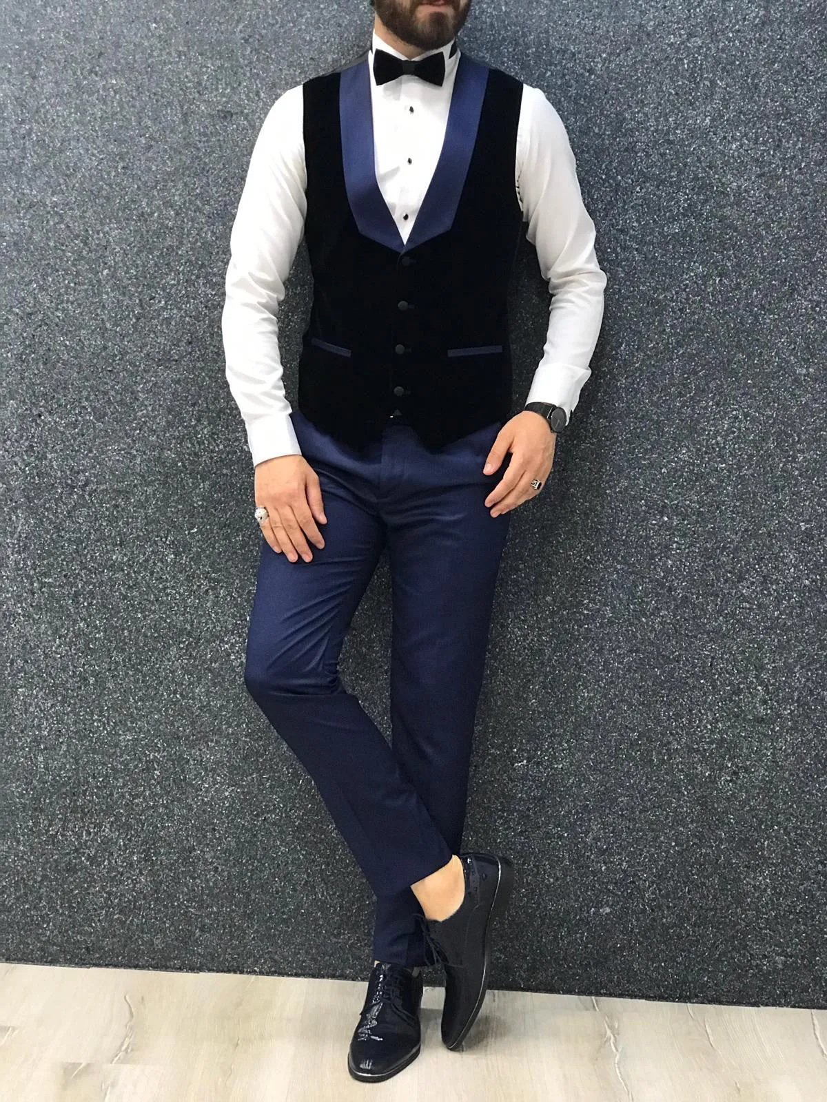 Bergamo Parliament Blue Tuxedo - The Epitome of Elegance