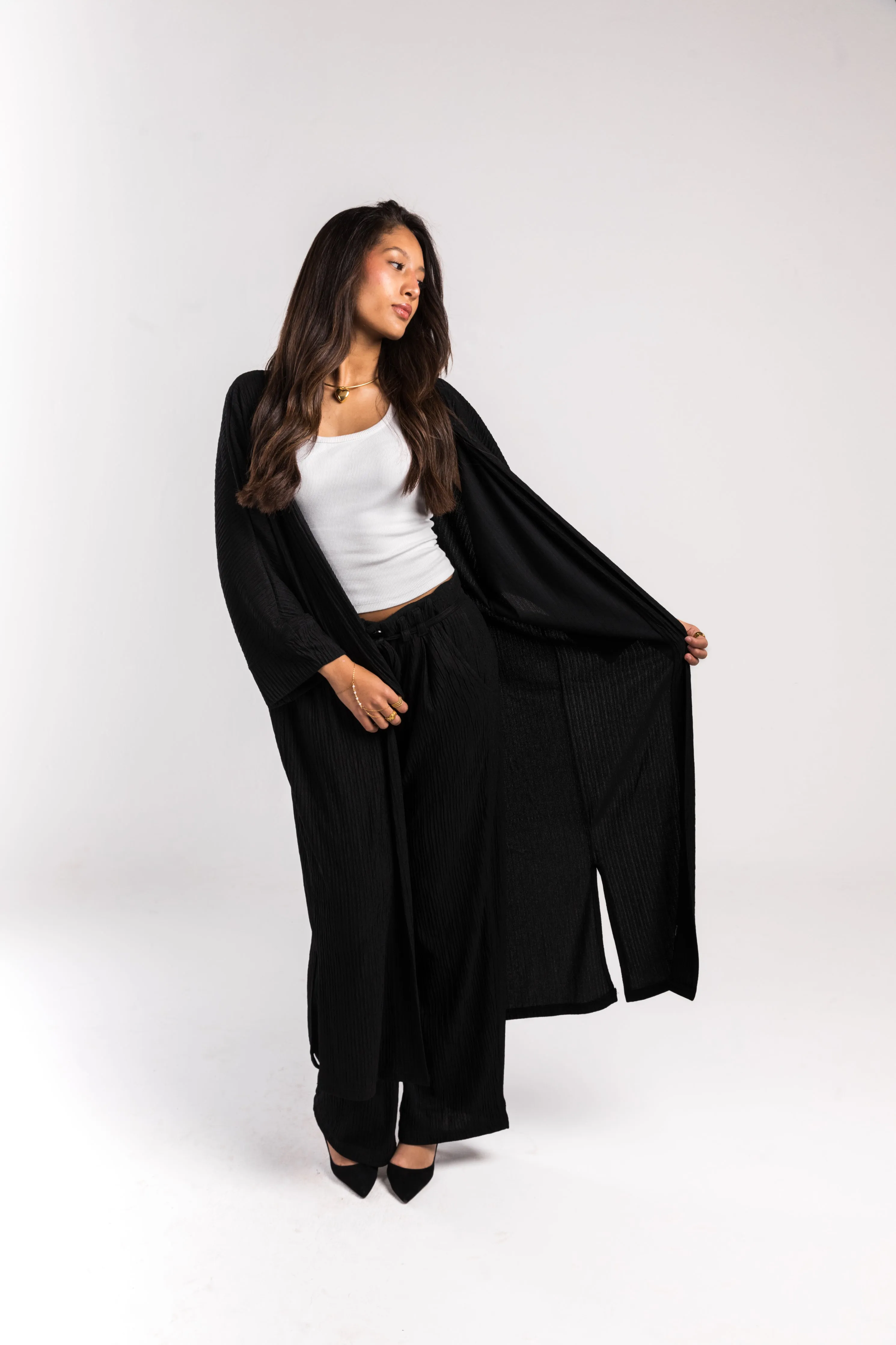Black Crinkled Flow Kimono