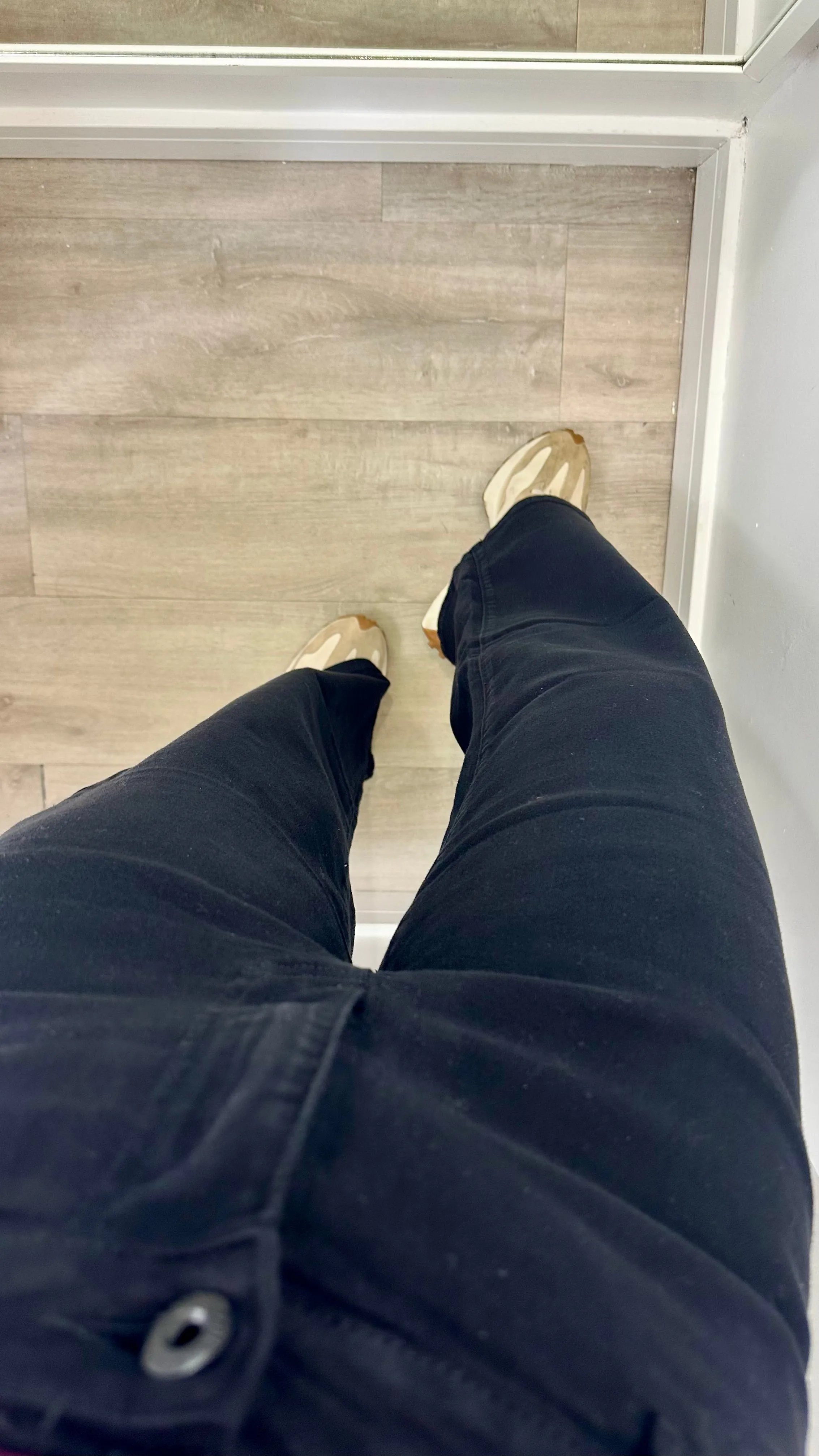 BLACK DAD FIT JEANS