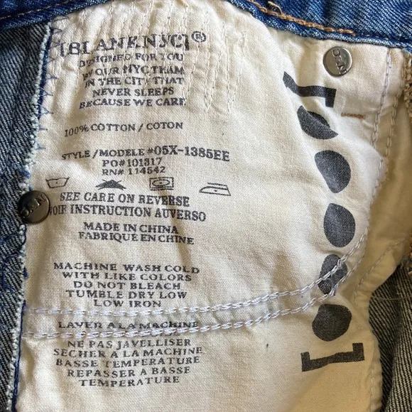 Blank NYC two tone, side stripe, distressed patched jeans 26