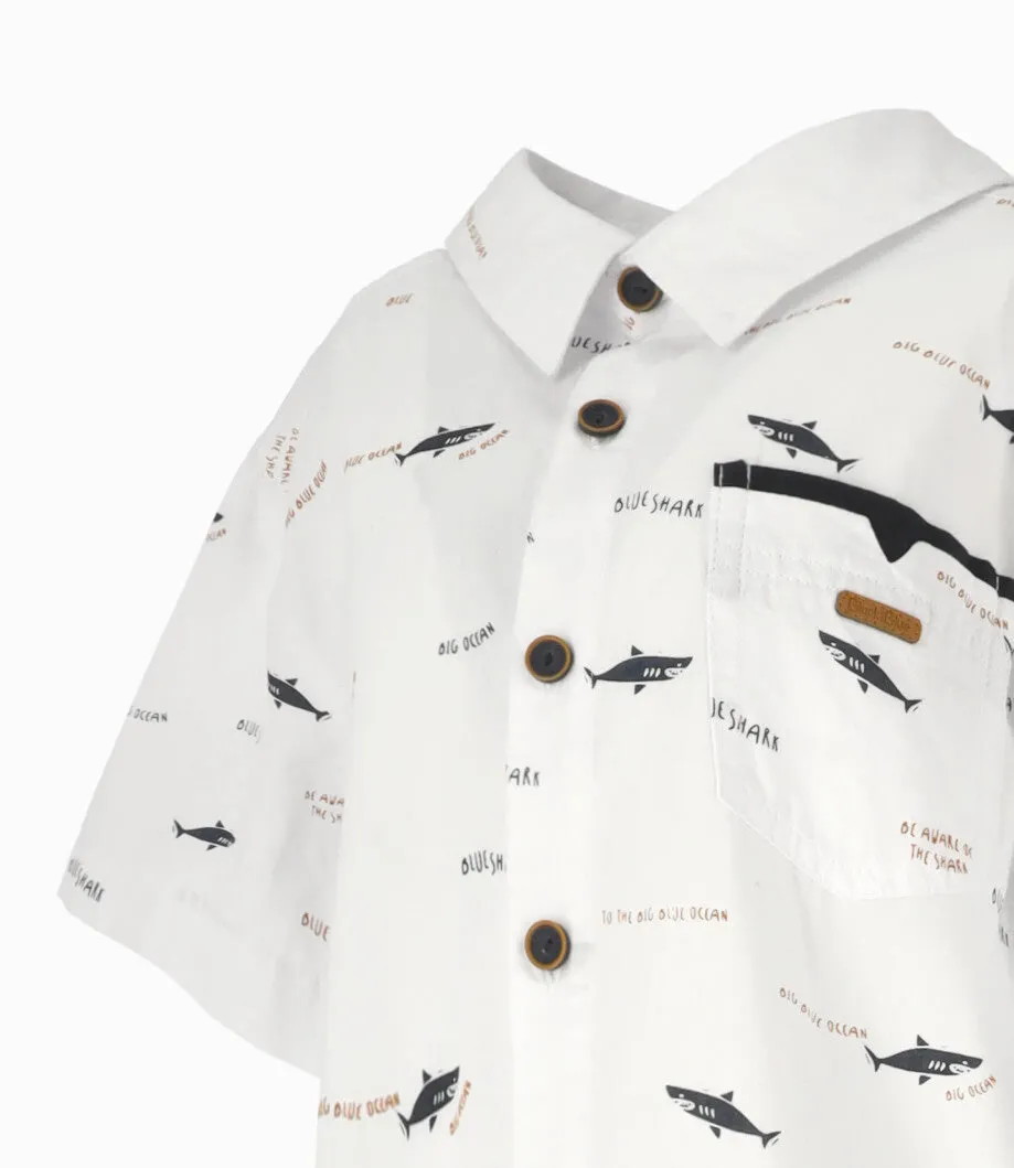 Camisa niño con tiburones