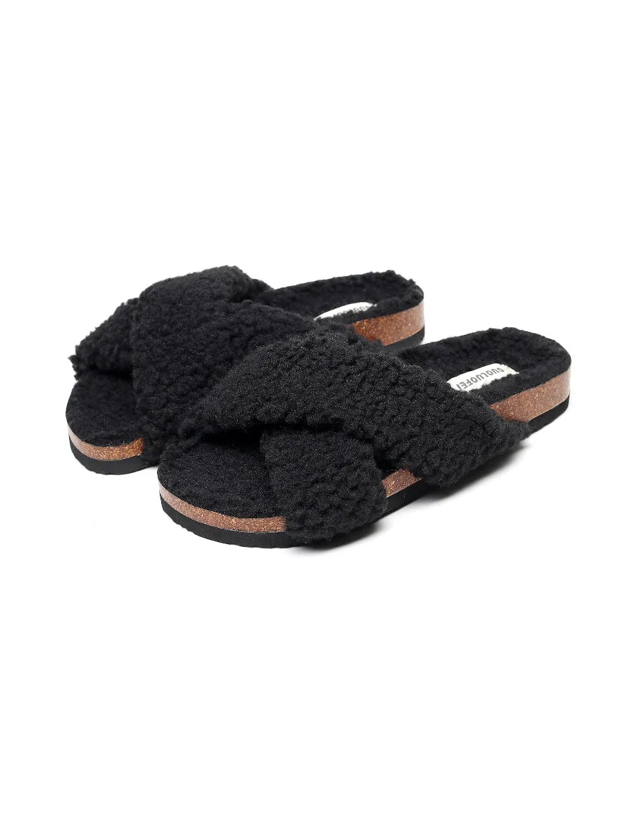 Criss-Cross Fleece Slipper - Black