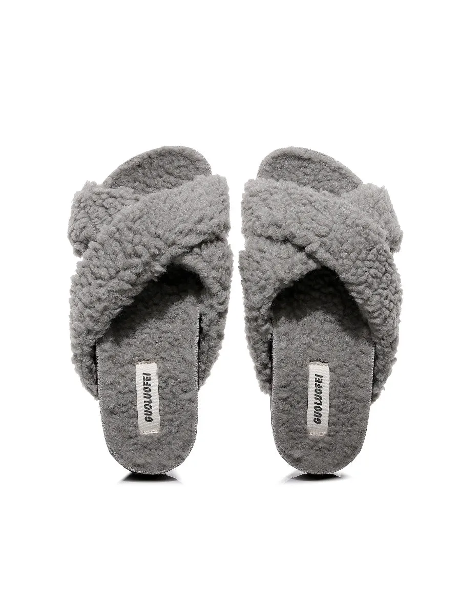 Criss-Cross Fleece Slipper - Grey