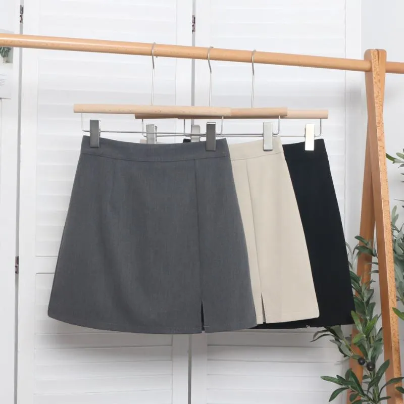 Duchess™ - Straight Mini Skirt