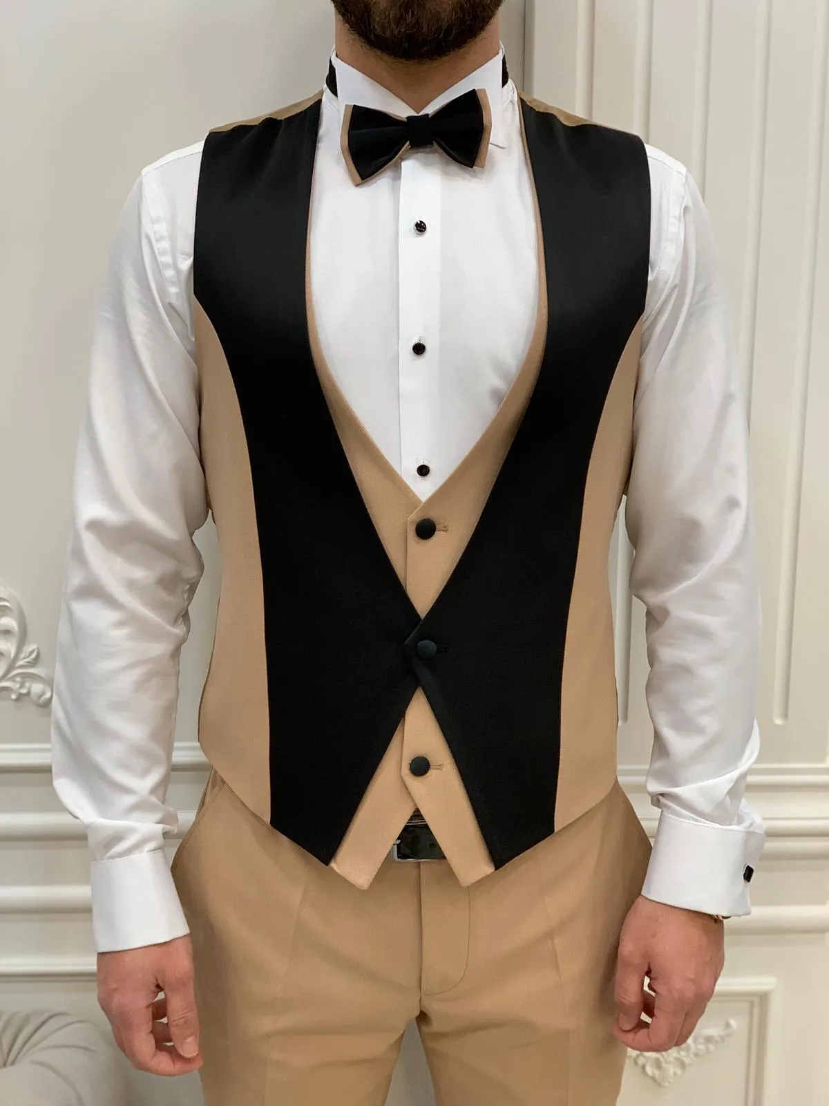 Eden Gold Slim Fit Peak Lapel Tuxedo for Modern Gentlemen