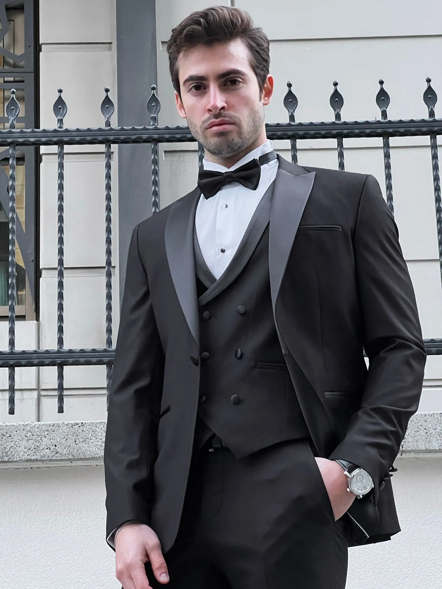 Fabio Black Peak Lapel Slim Fit Tuxedo