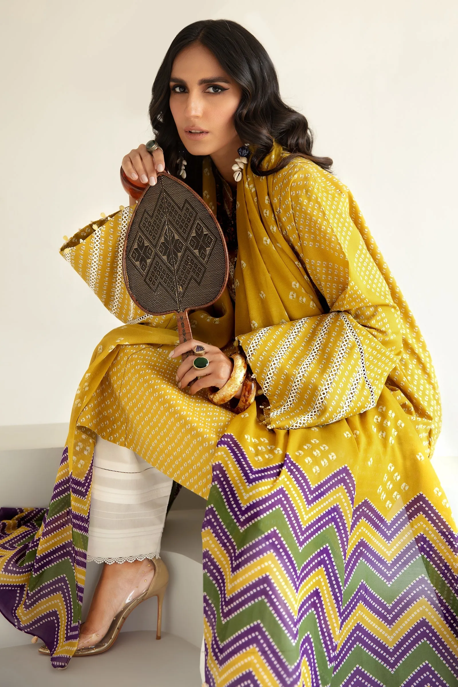 FERAY (ZRW-20944) | Zaha RTW Poplin Collection 2023 | Stitched Lawn Cambric Cotton Suits
