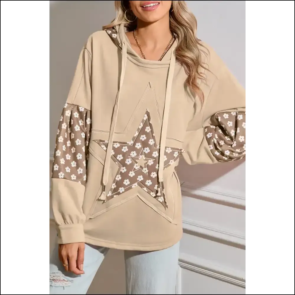 Floral Patchwork Star Hoodie: Cozy , Cute Enough 💀 - Needful Things ✨