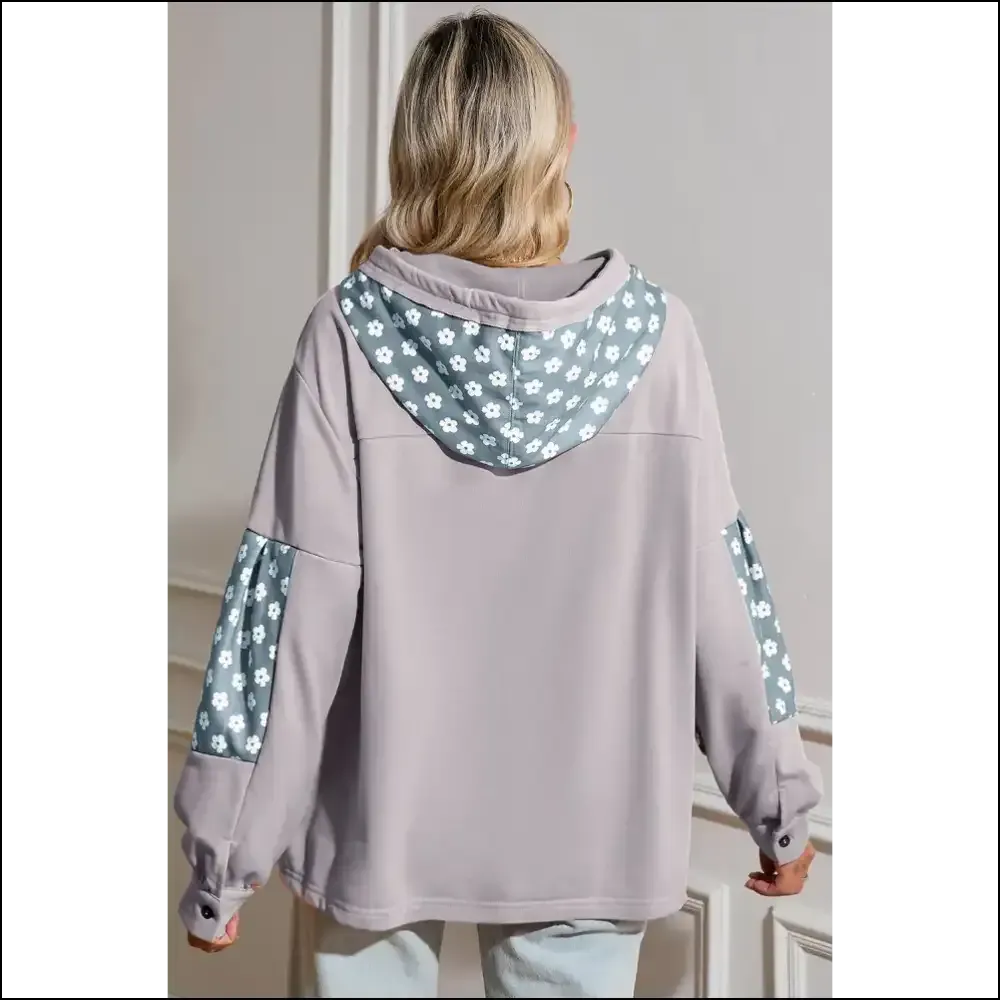 Floral Patchwork Star Hoodie: Cozy , Cute Enough 💀 - Needful Things ✨