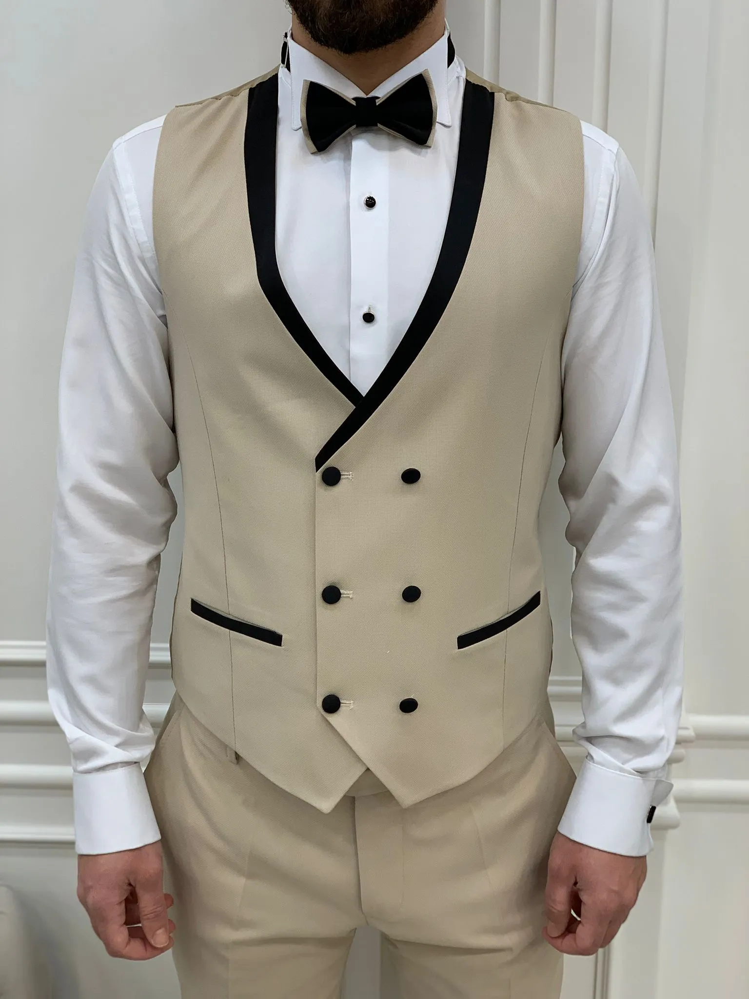 Glendale Beige Slim Fit Shawl Lapel Tuxedo – Elegant Formalwear for Men