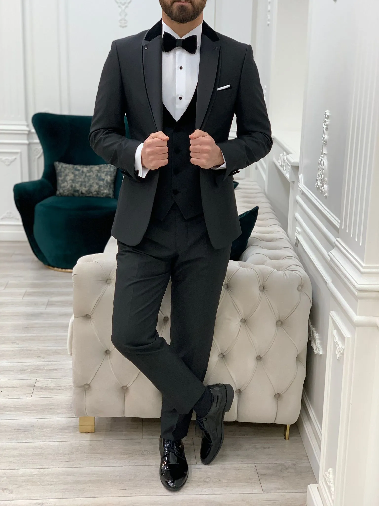 Glendale Black Slim Fit Velvet Satin Shawl Lapel Tuxedo