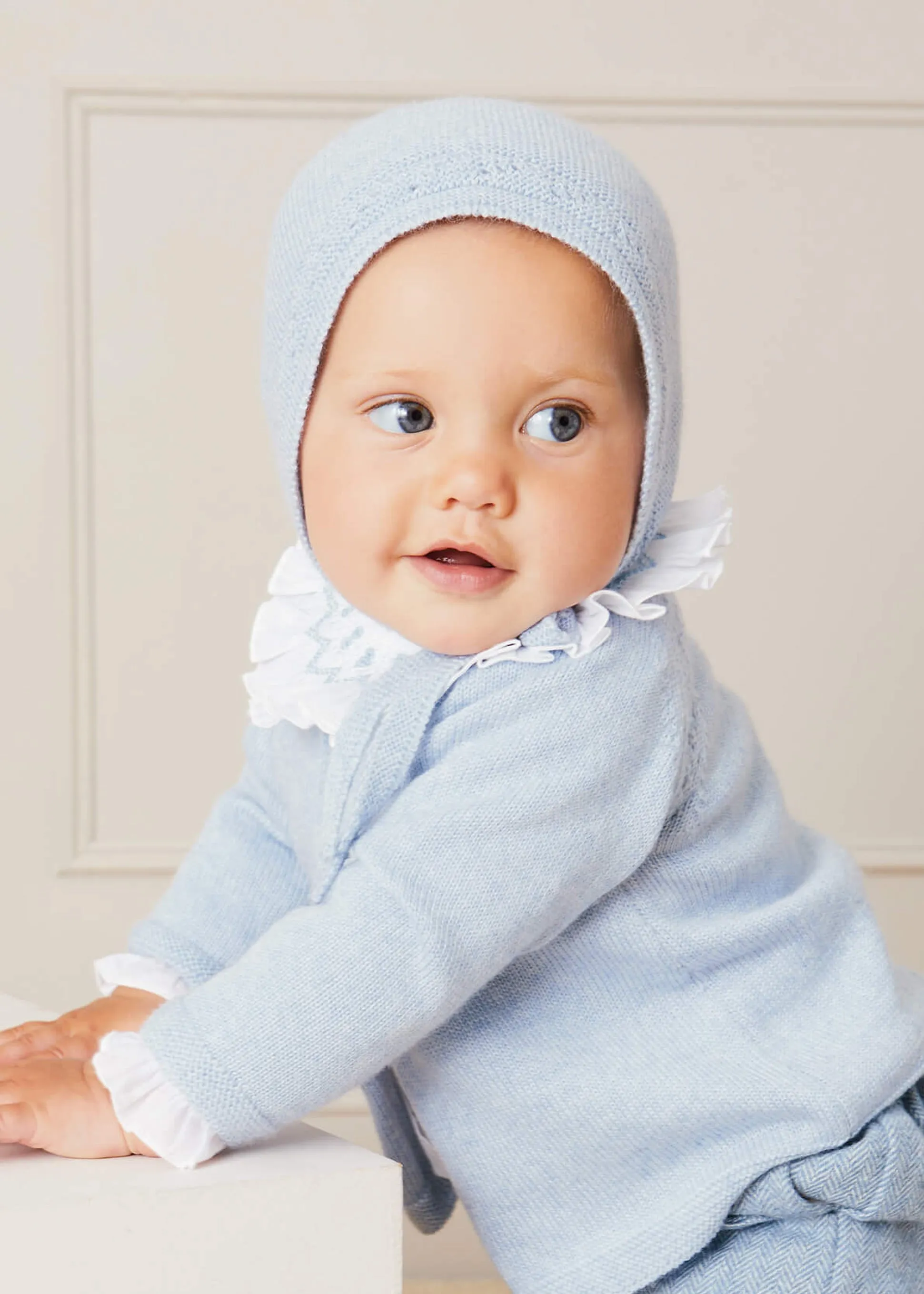 Hand Smocked Collar Long Sleeve Blouse in White (0-12mths)