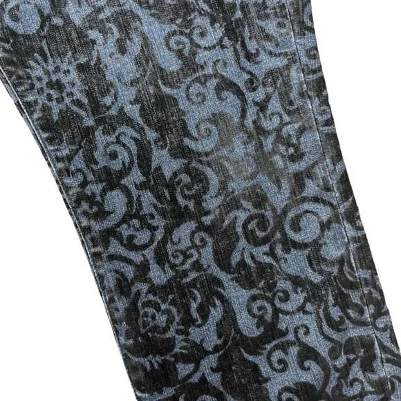 J Brand Skinny Jeans with Black velvet brocade pattern size 32