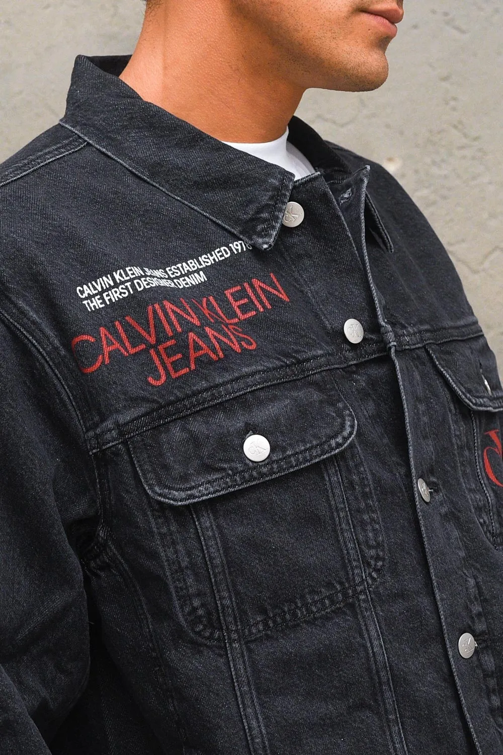 Jacket Logo Print - Black