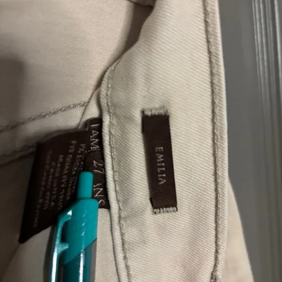 James Jeans Rare Colorblock Emilia Biker Jeans Cream &amp; Black Size 27