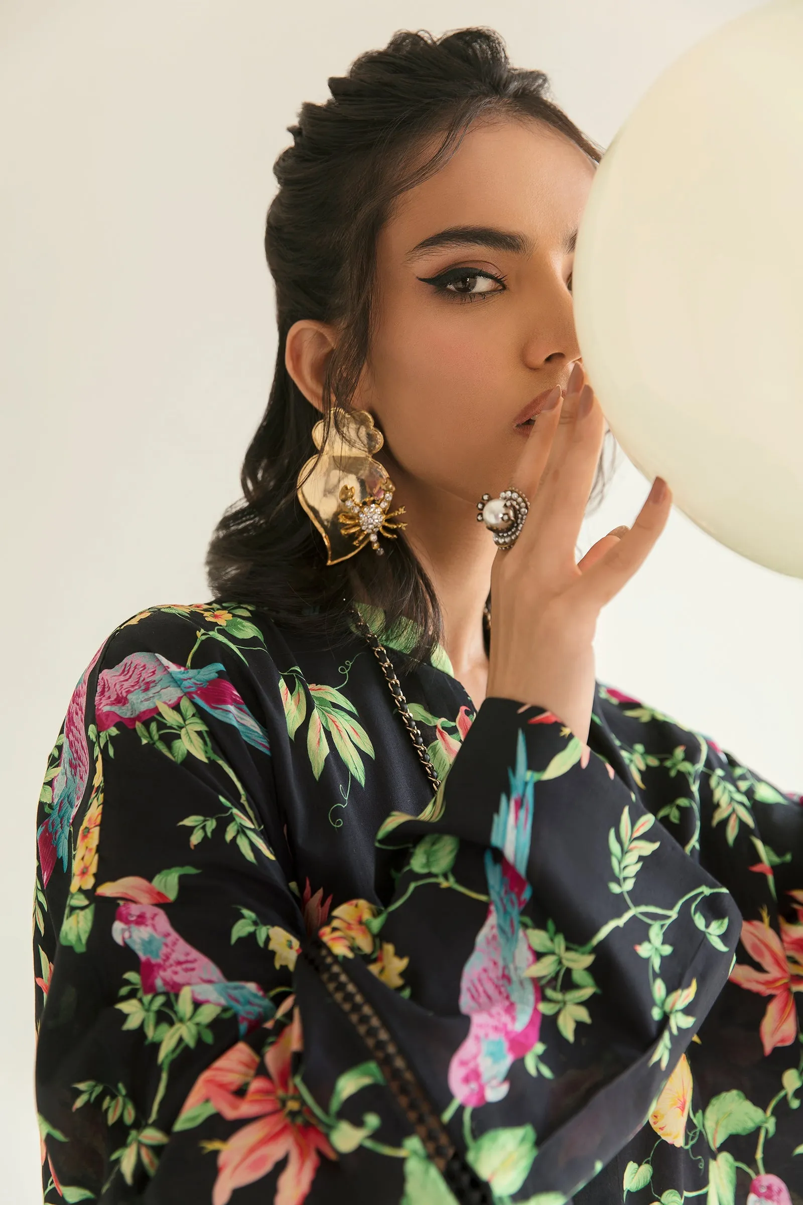 JARDIN (ZRW-20923) | Zaha RTW Poplin Collection 2023 | Stitched Lawn Cambric Cotton Suits