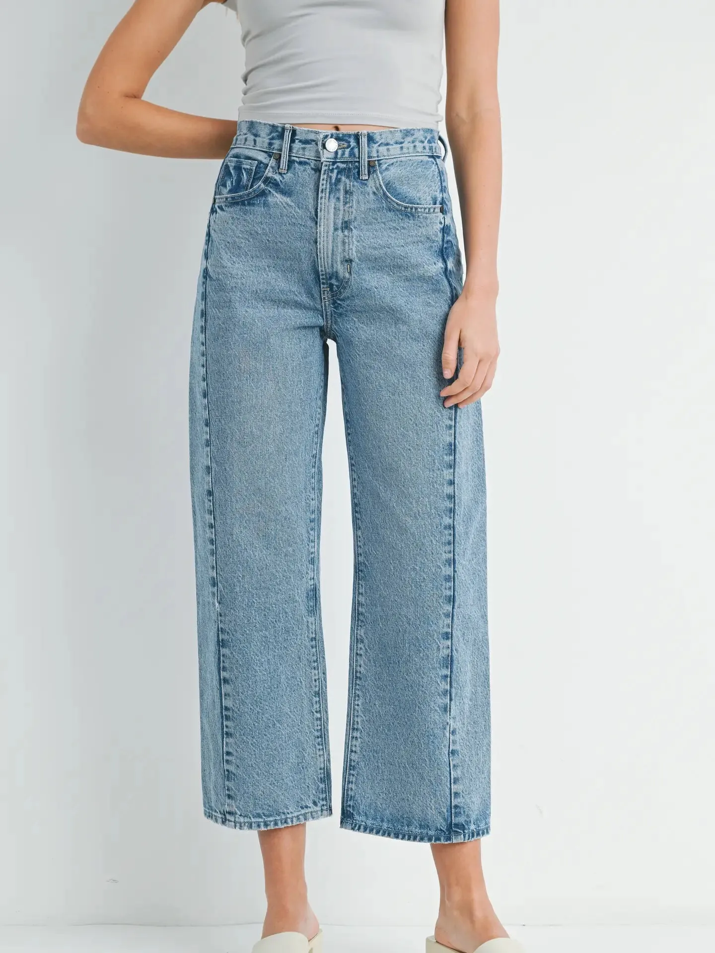 Just Black | Barrel Jean Twist {Medium Wash}