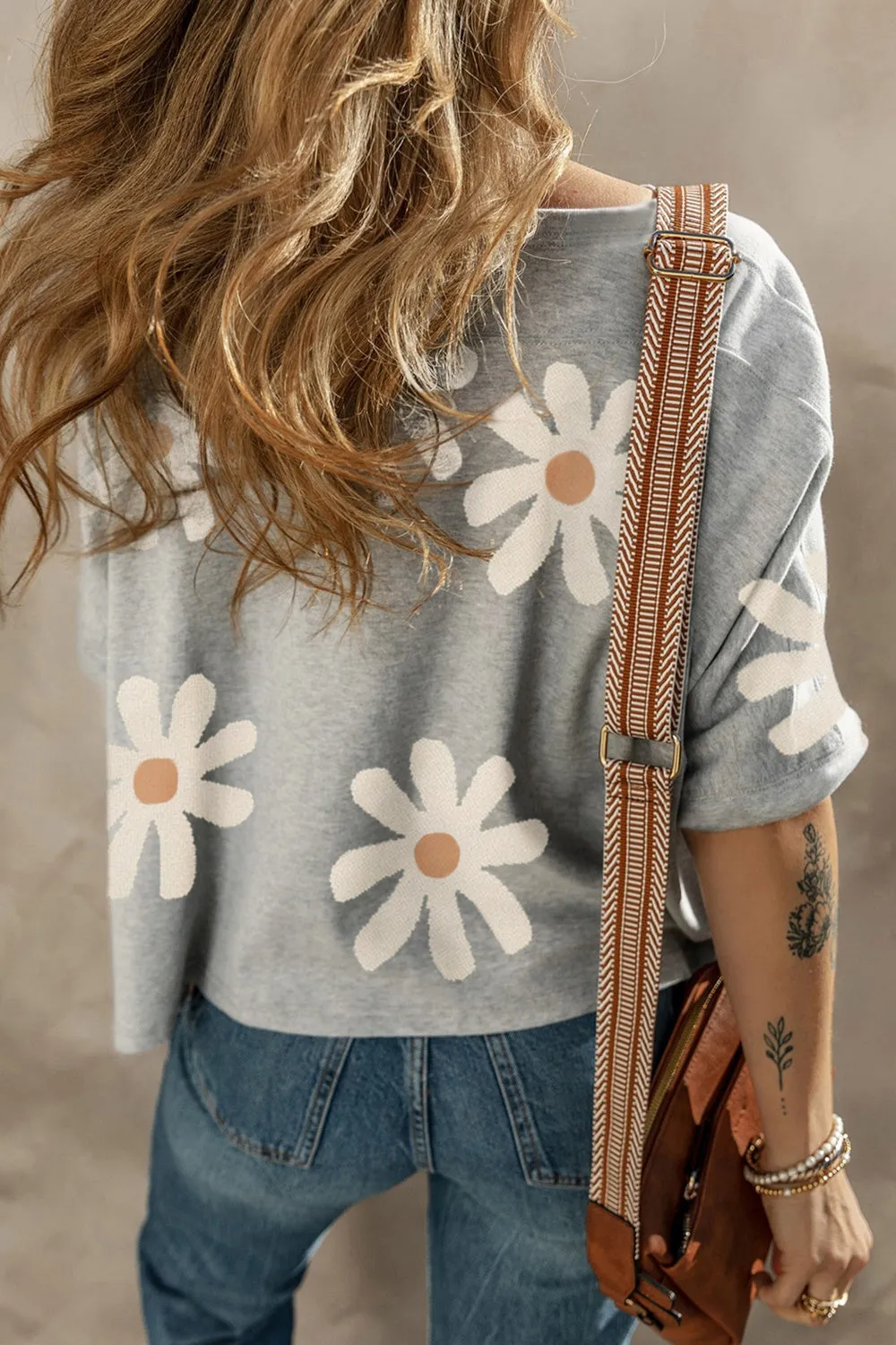 Kami Flower Round Neck Half Sleeve T-Shirt