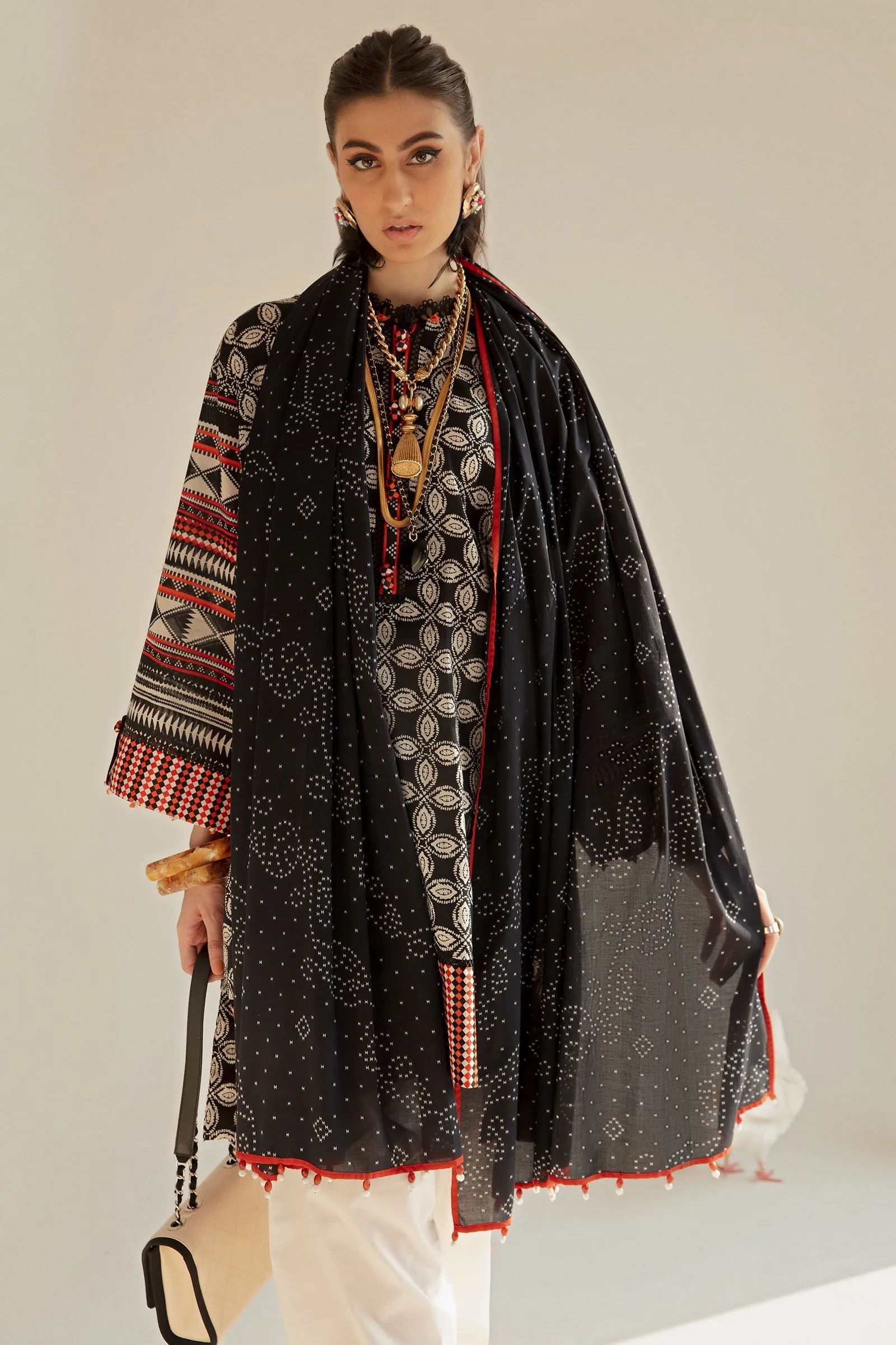 LARA (ZRW-20372) | Zaha RTW Poplin Collection 2023 | Stitched Lawn Cambric Cotton Suits