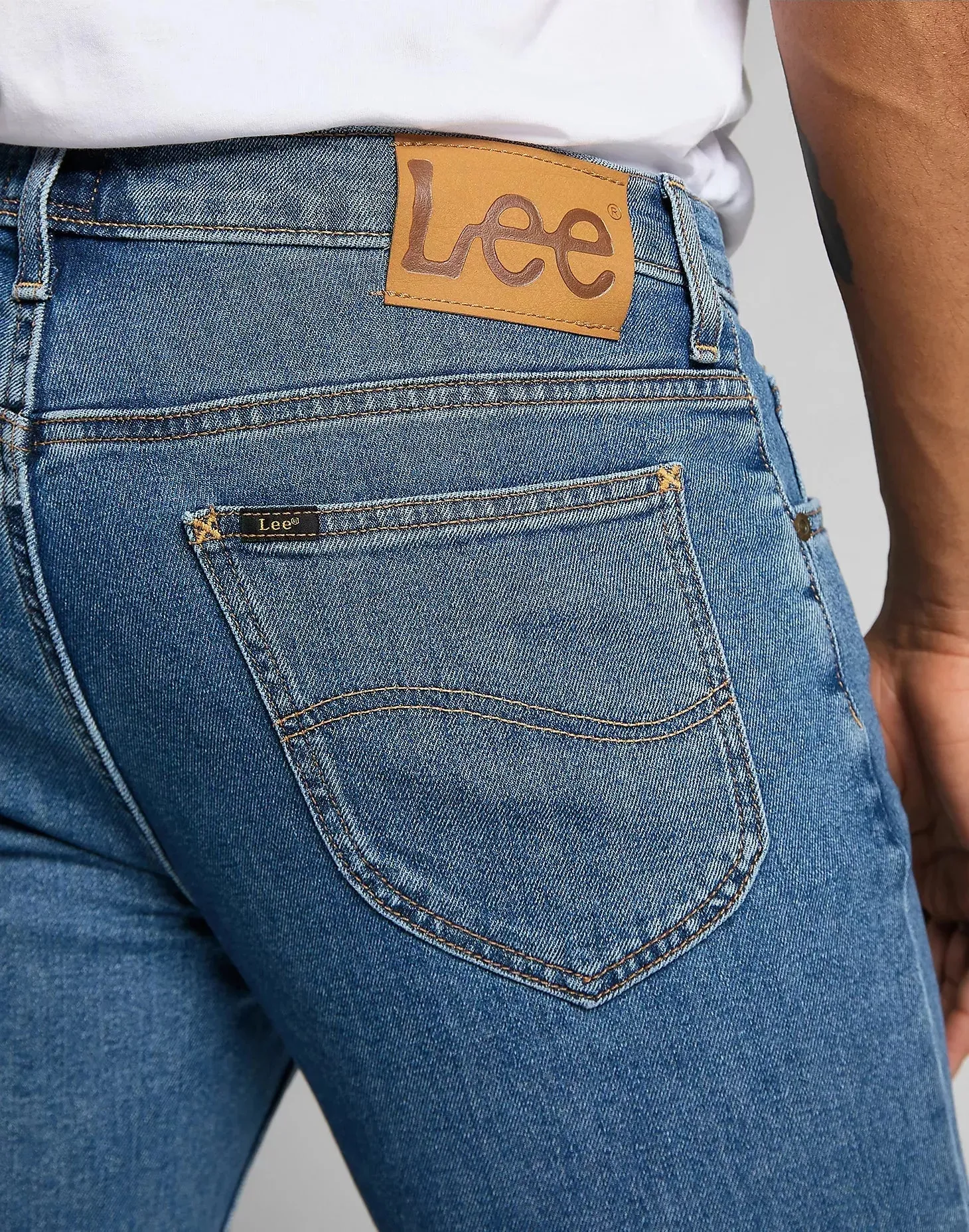 Lee Jeans Rider Slim Fit Jean In Mid Stone Wash