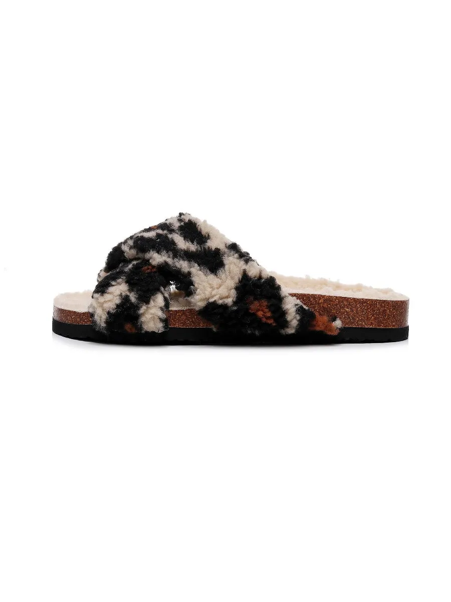 Leopard Criss-Cross Fleece Slipper - Brown