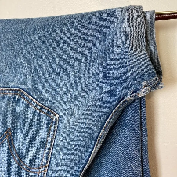 Levi’s Wedgie Straight Button-Fly Jeans W30 L26