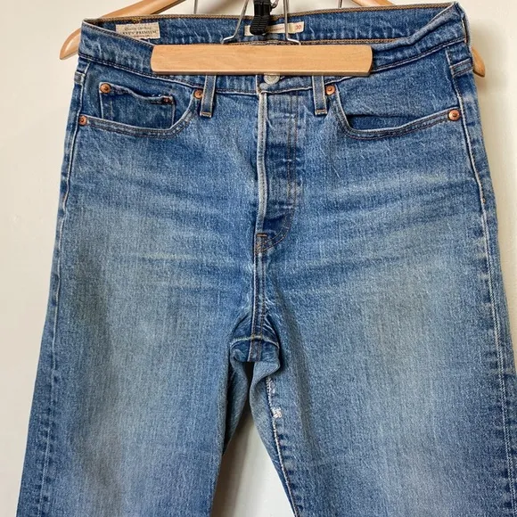 Levi’s Wedgie Straight Button-Fly Jeans W30 L26