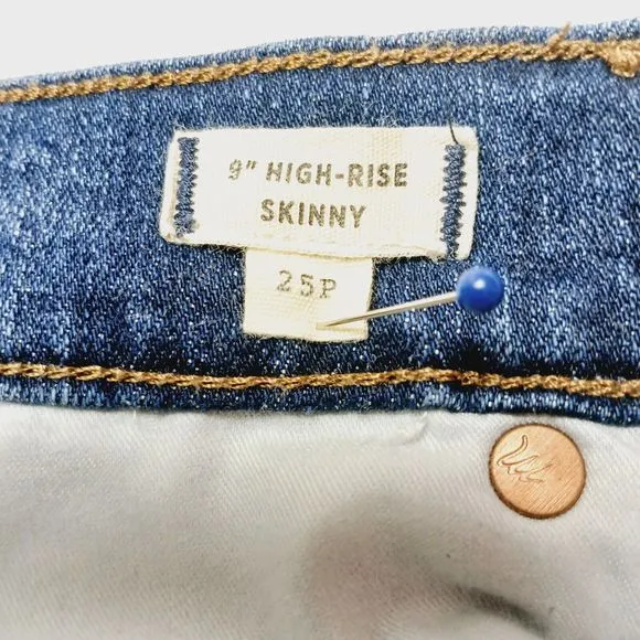Madewell 9&quot; High-Rise Skinny Women's  Distressed Raw Hem Jeans Size 25 Petite