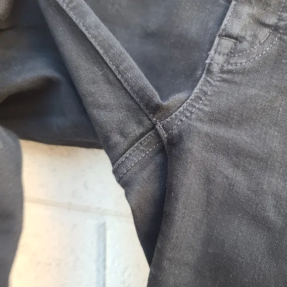Madewell | Roadtripper Jeans in Bennett Black Size 26 Style G7392