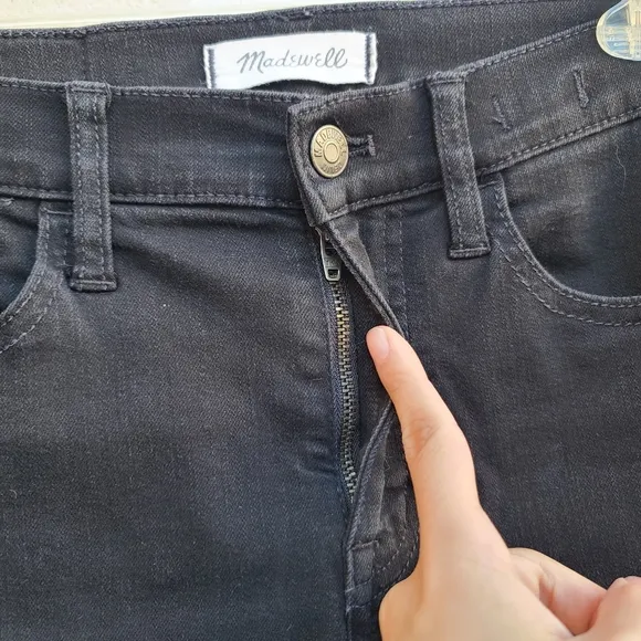 Madewell | Roadtripper Jeans in Bennett Black Size 26 Style G7392
