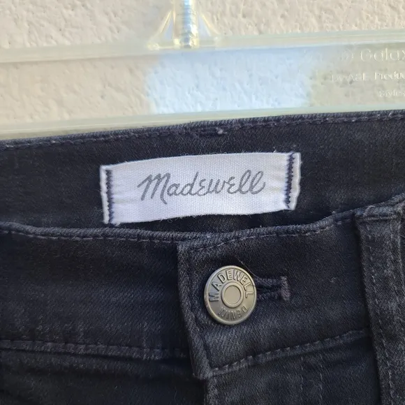 Madewell | Roadtripper Jeans in Bennett Black Size 26 Style G7392