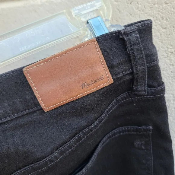 Madewell | Roadtripper Jeans in Bennett Black Size 26 Style G7392