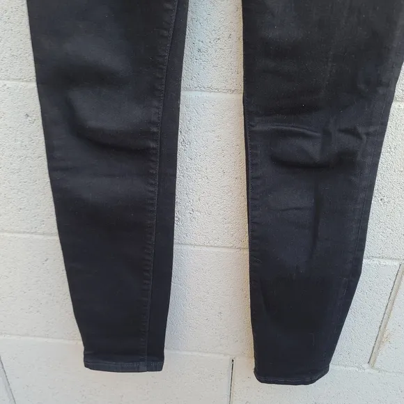 Madewell | Roadtripper Jeans in Bennett Black Size 26 Style G7392