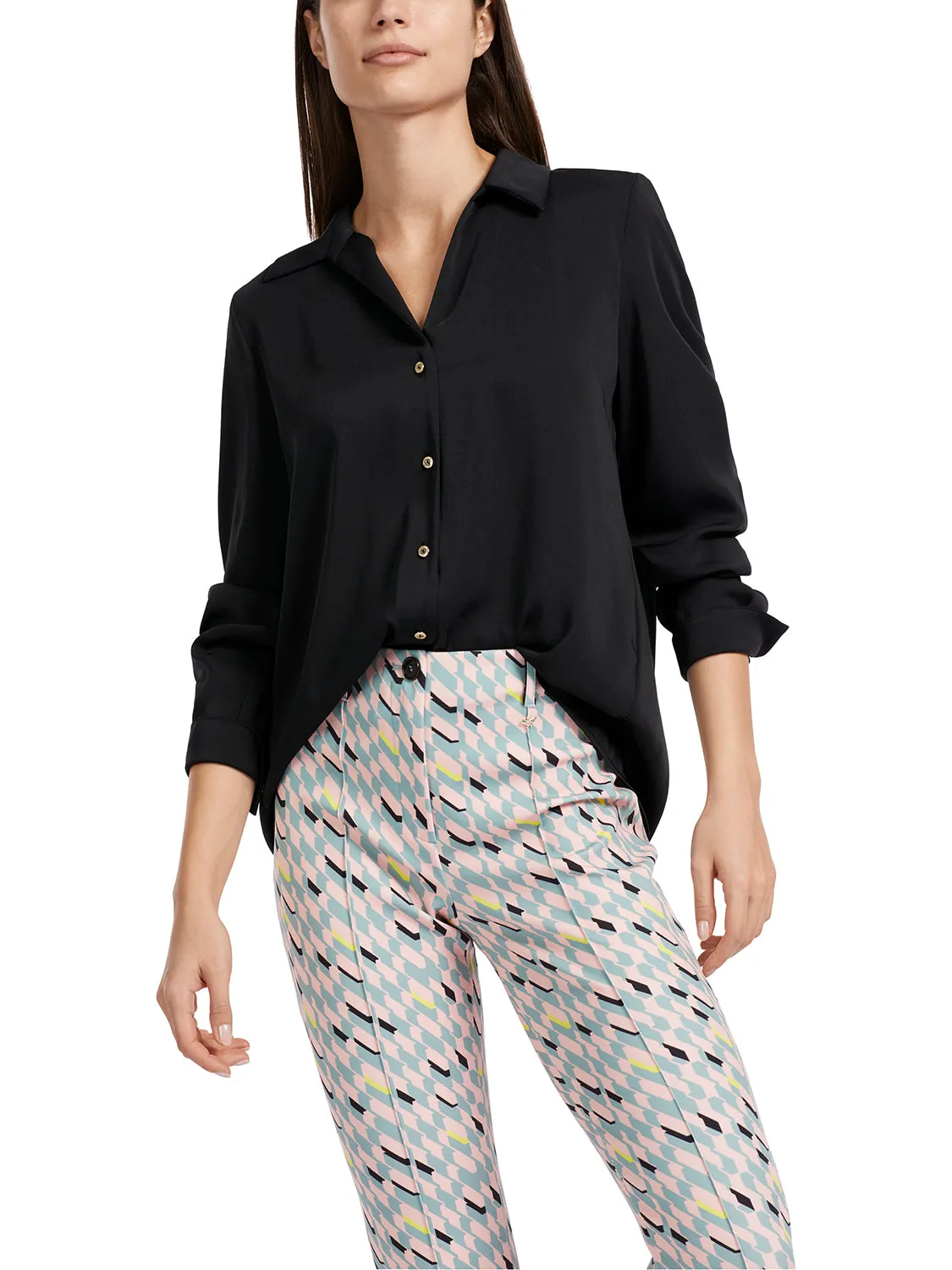 MarcCain Classic Shirt blouse with V-neck VC 51.26 W08