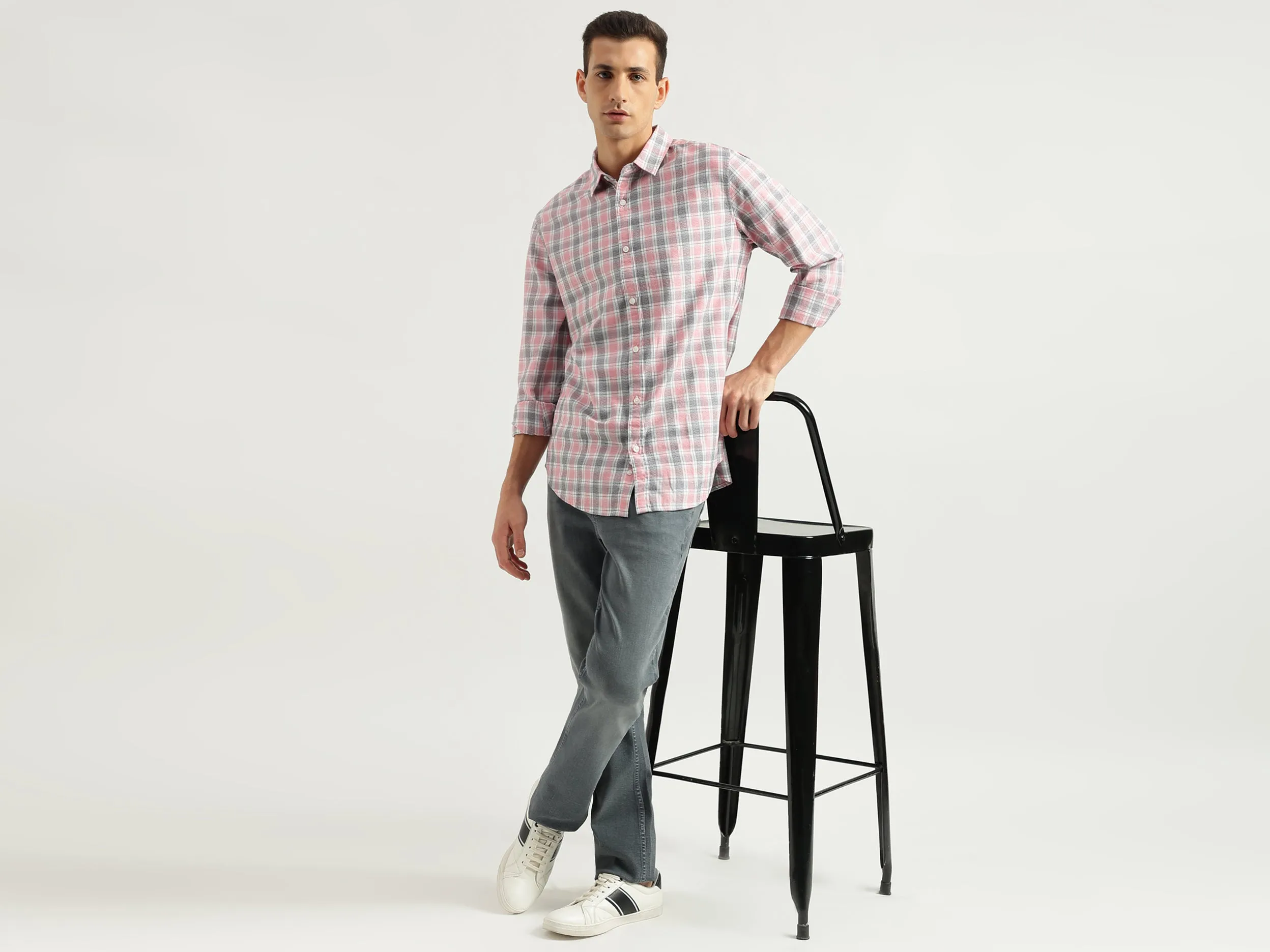 Men's Solid Bootcut Jeans