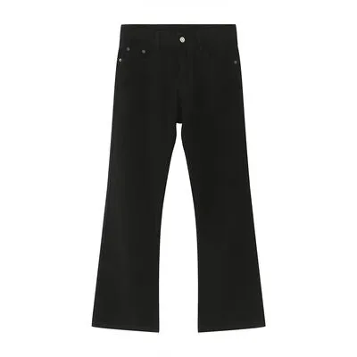 Mid Rise Jeans with Pockets