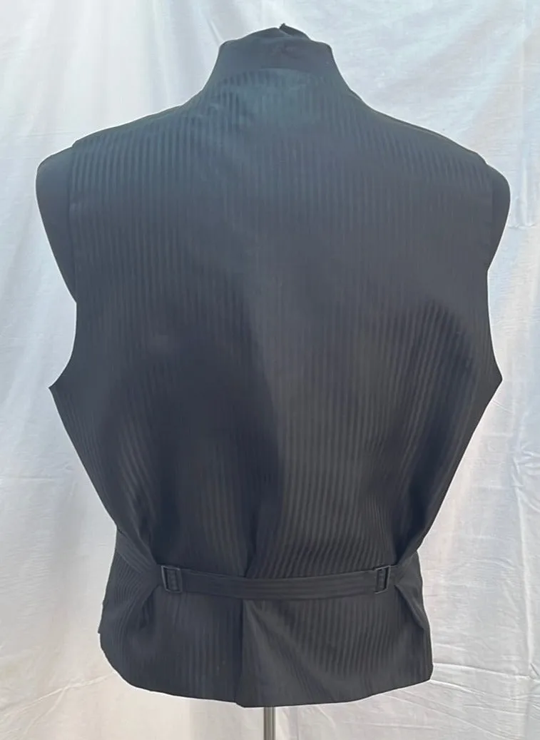 Moda Formalwear Purple Tuxedo Vest -- Size M