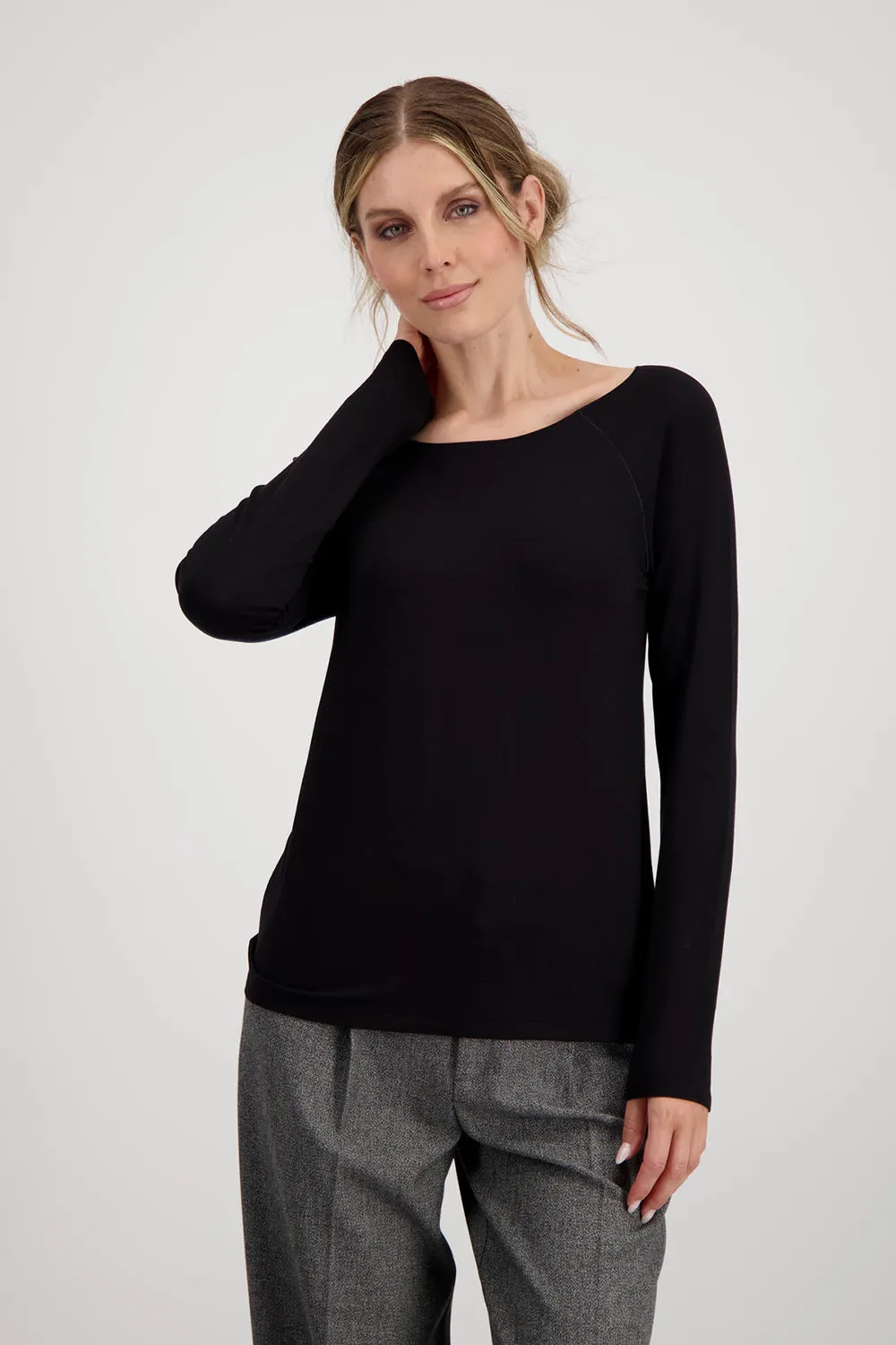 Monari Basic Long Sleeve Tee M806996