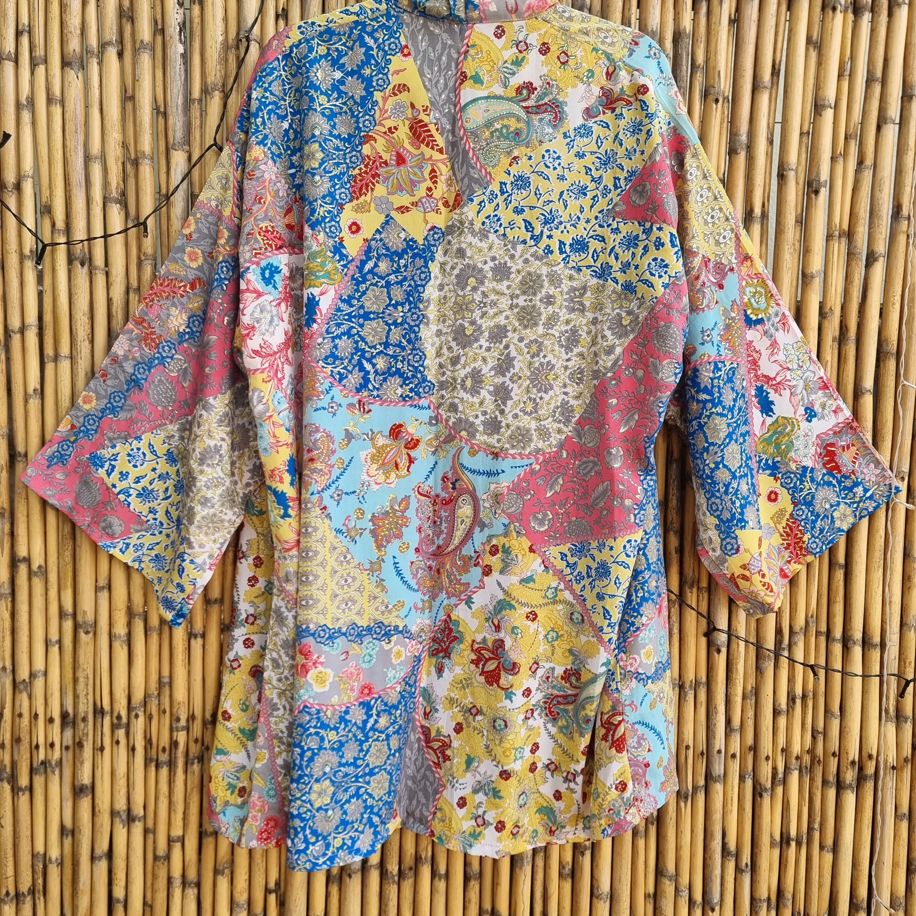 Nirvana Short Kimono