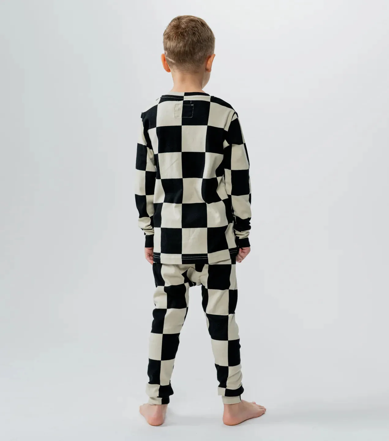 nununu- Checkmate Loungewear (smokey natural)