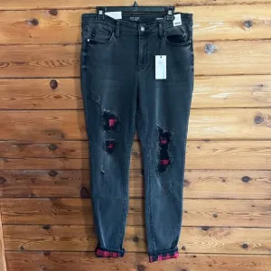 NWT Judy Blue Plaid Distressed Patched Mid Rise Skinny Jeans. Wash black. 13/31