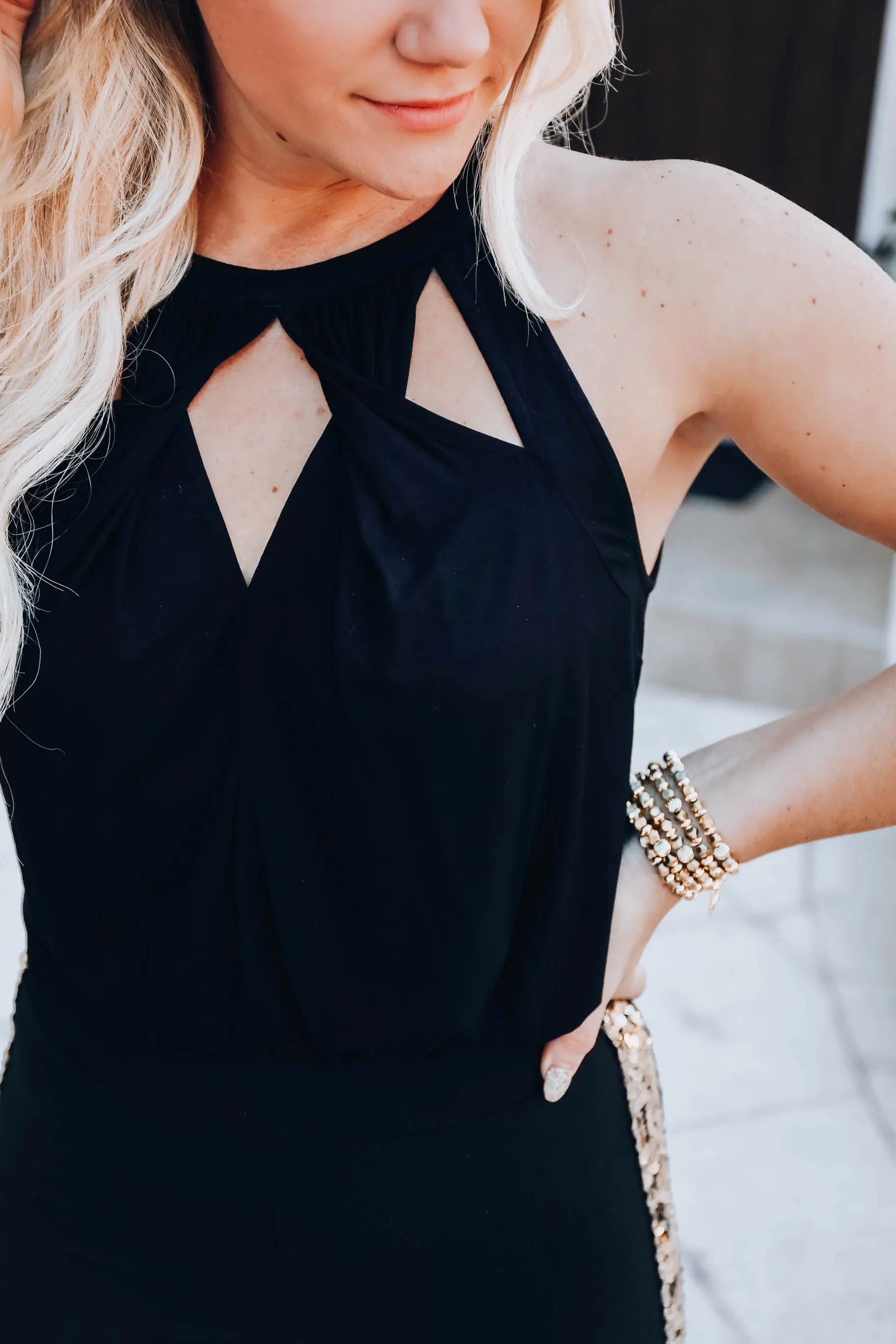 Peekaboo Sleeveless Top - Black