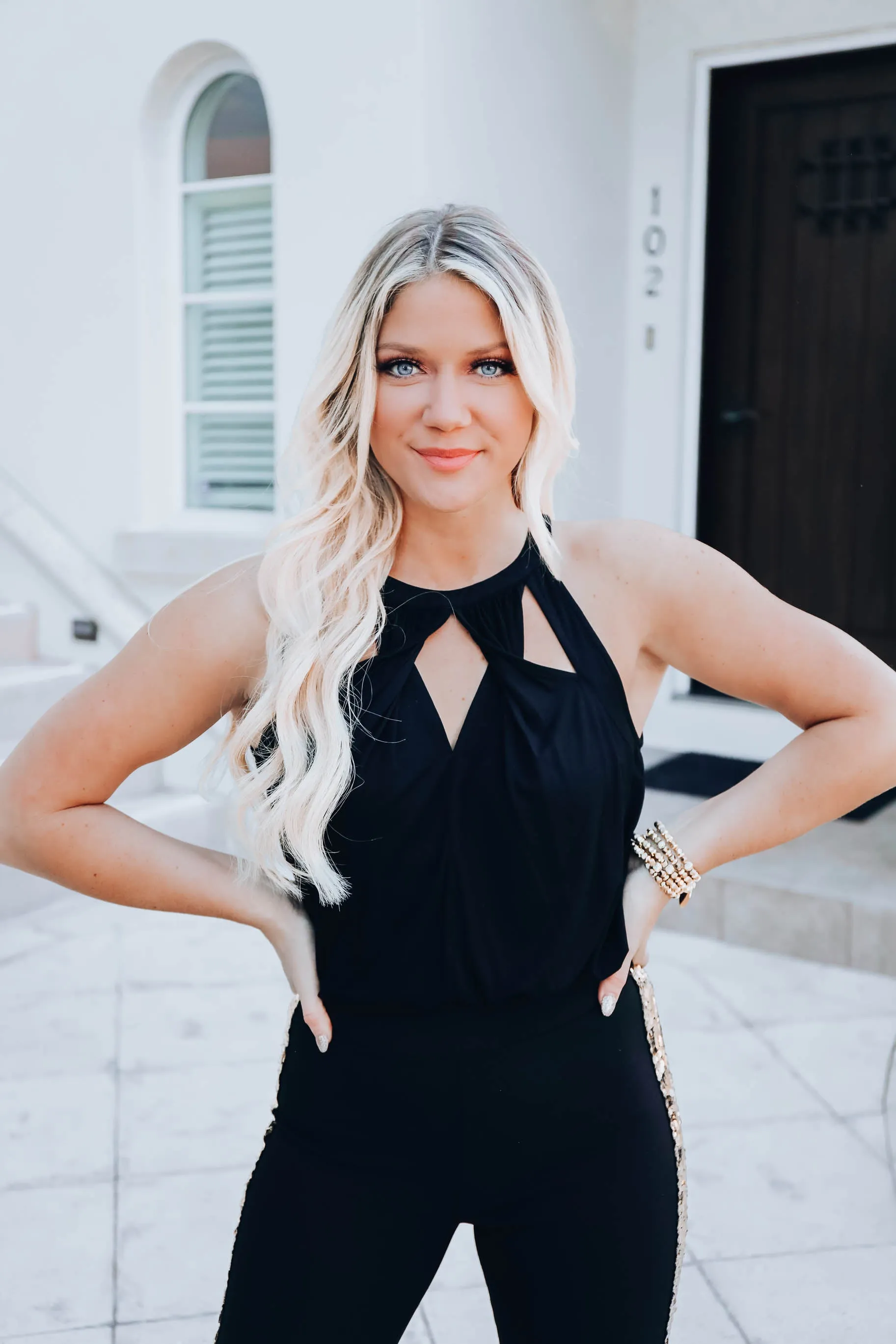 Peekaboo Sleeveless Top - Black