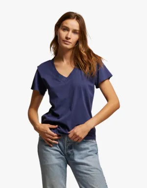 Perfect White Tee Hendrix Cotton Short Sleeve Boxy V Neck Tee in Dusk