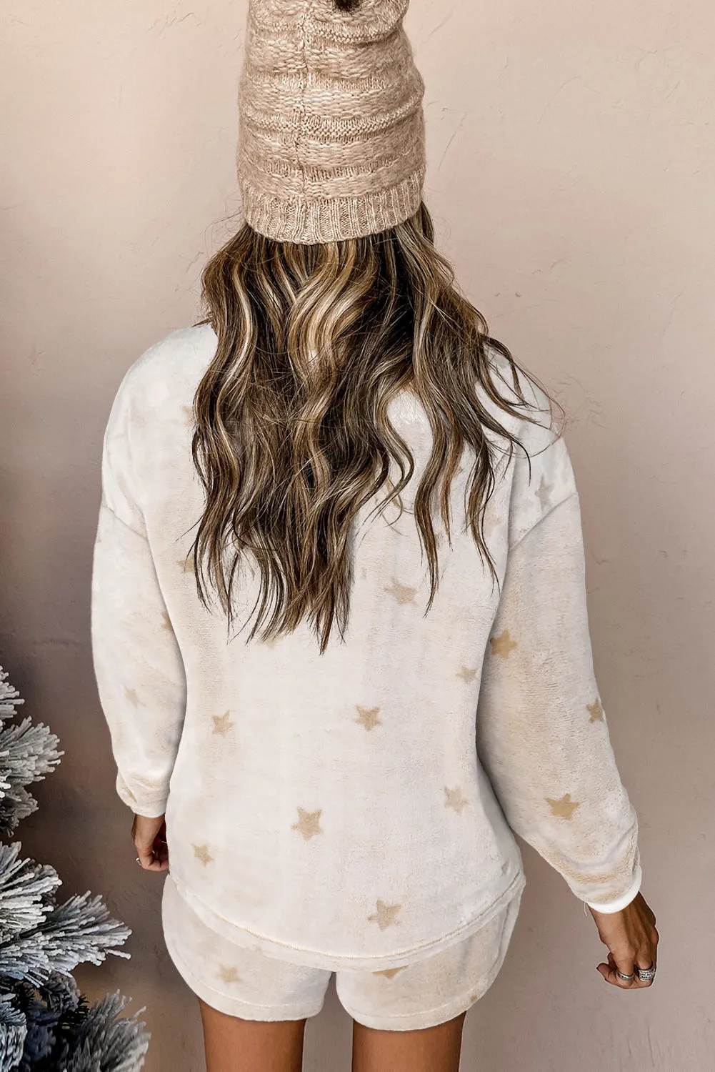 Plush Star Pattern Long Sleeve Pullover and Shorts Lounge Set