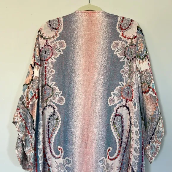 Raj Floral Embroidered Long Kimono OS