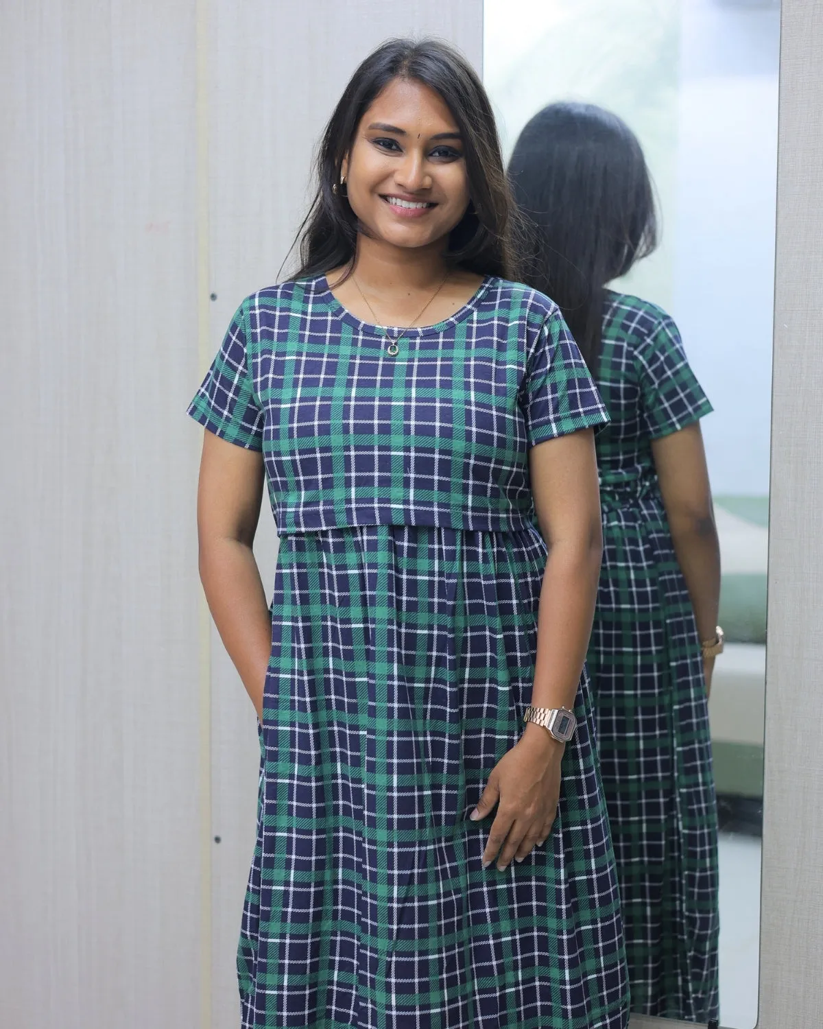 Rayna | Zipless Maternity Dress - Normal Sleeves | Calf Length